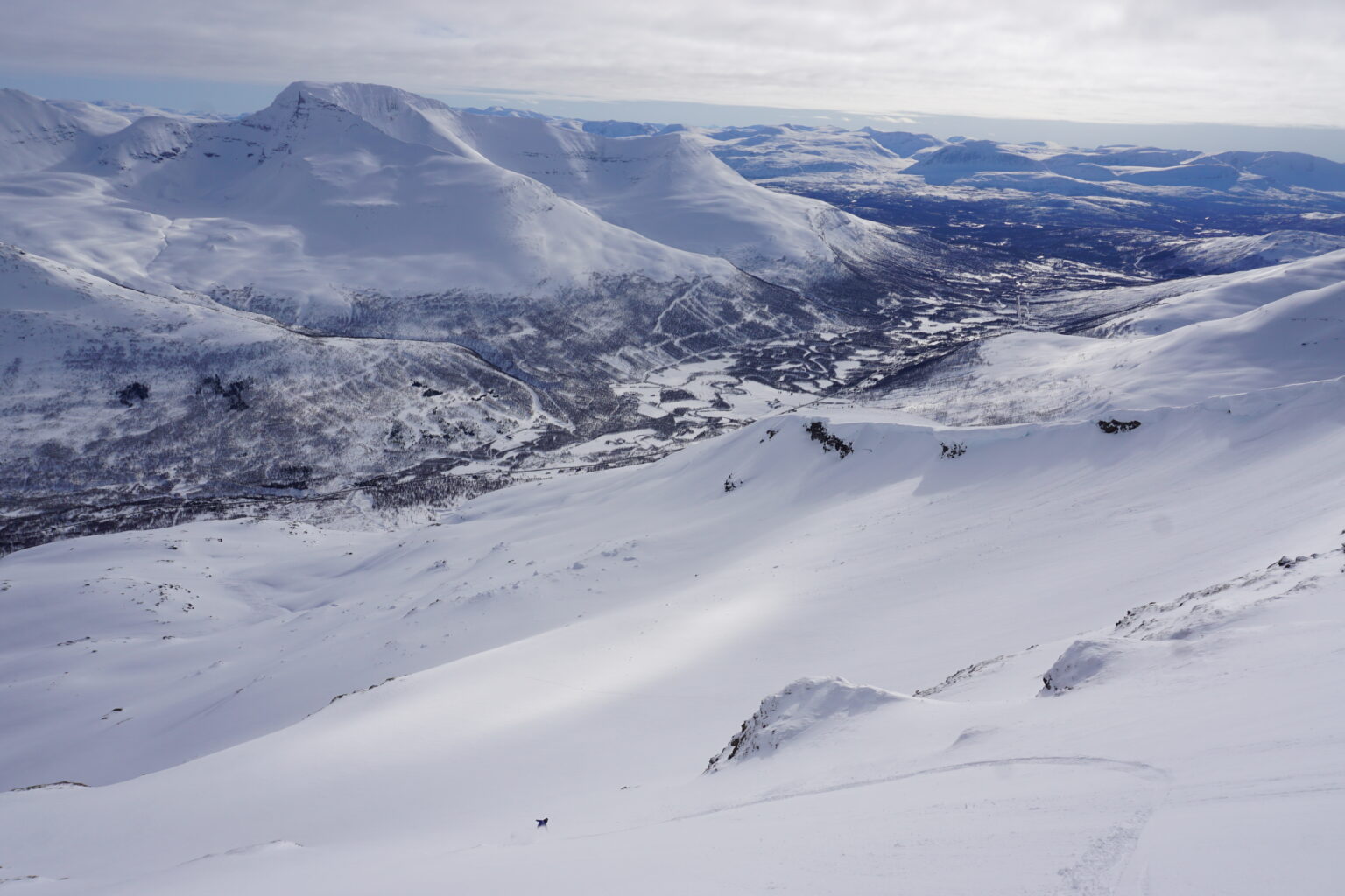 Finding great snow on Blåbærfjellet South face