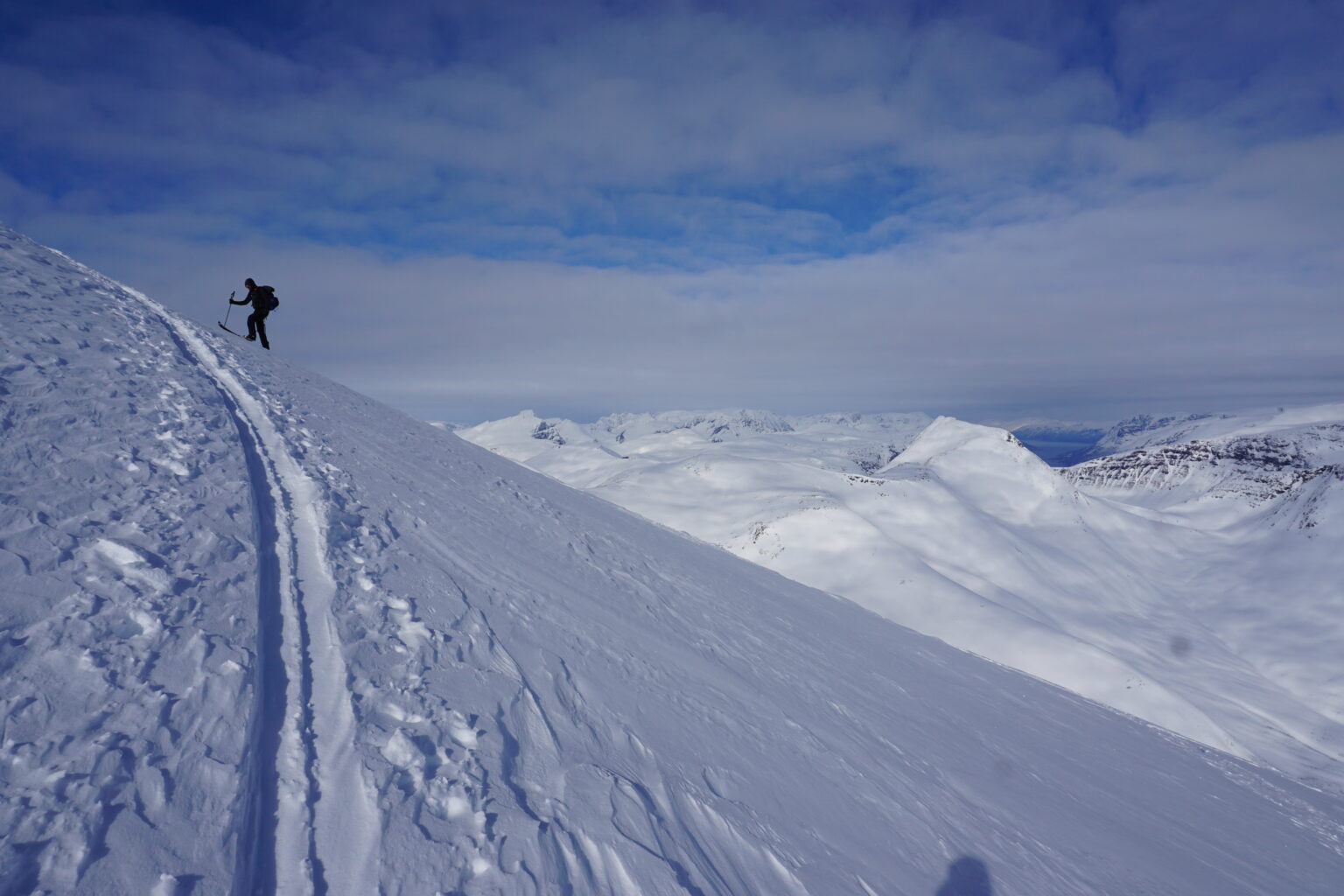 Traversing the upper face