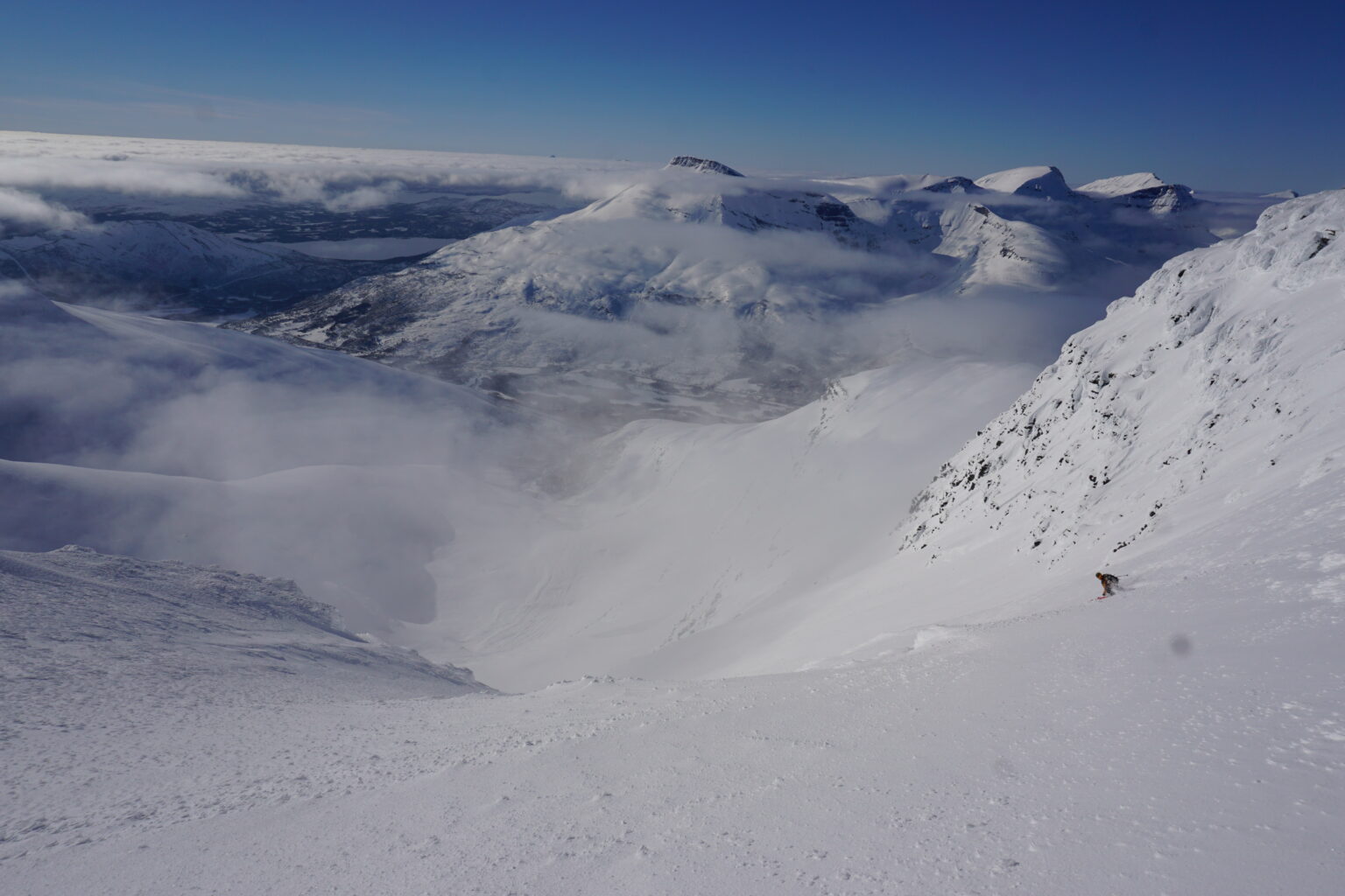 Dropping into Istinden East Bowl