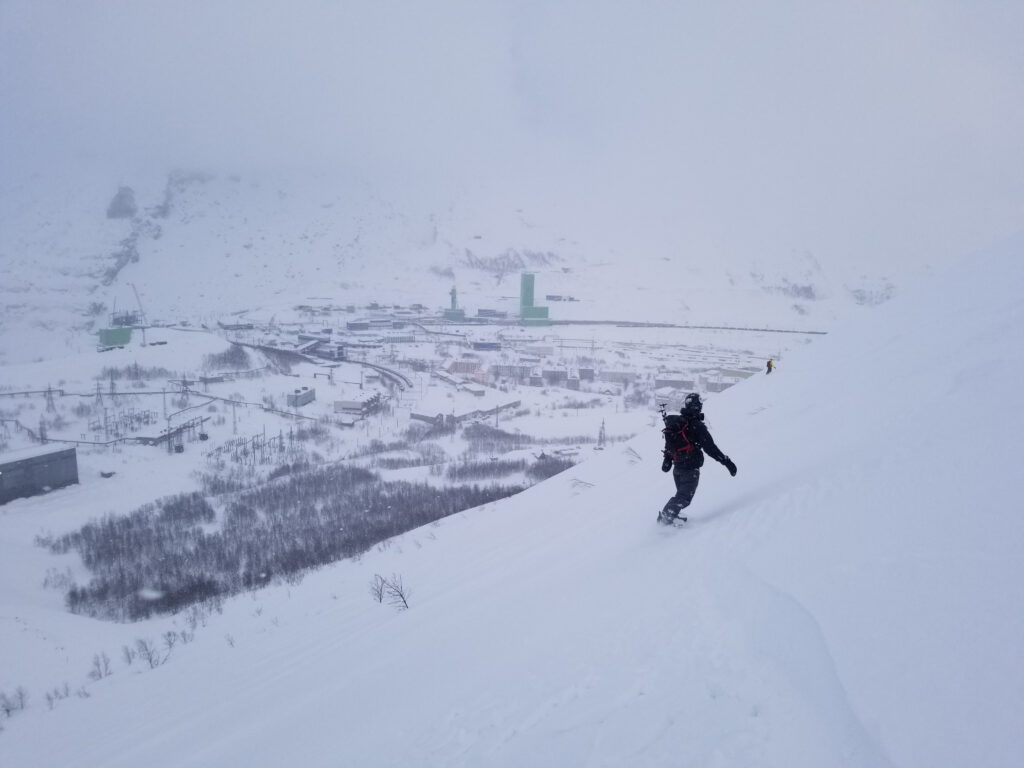 doing the snowboard traverse back to the t-bar at 25 km ski center