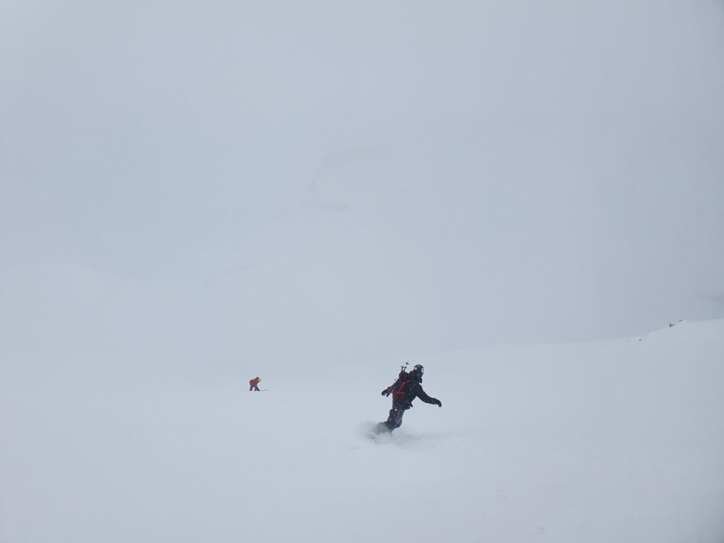 Snowboarding in a whiteout at 25 km ski center