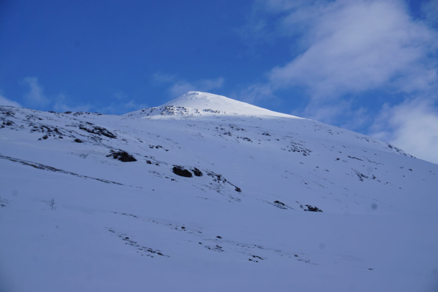 Beautiful view of Lille Russetinden