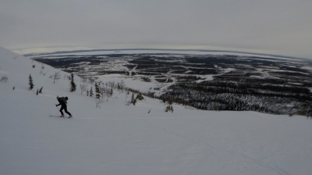 Ski touring up into the alpine