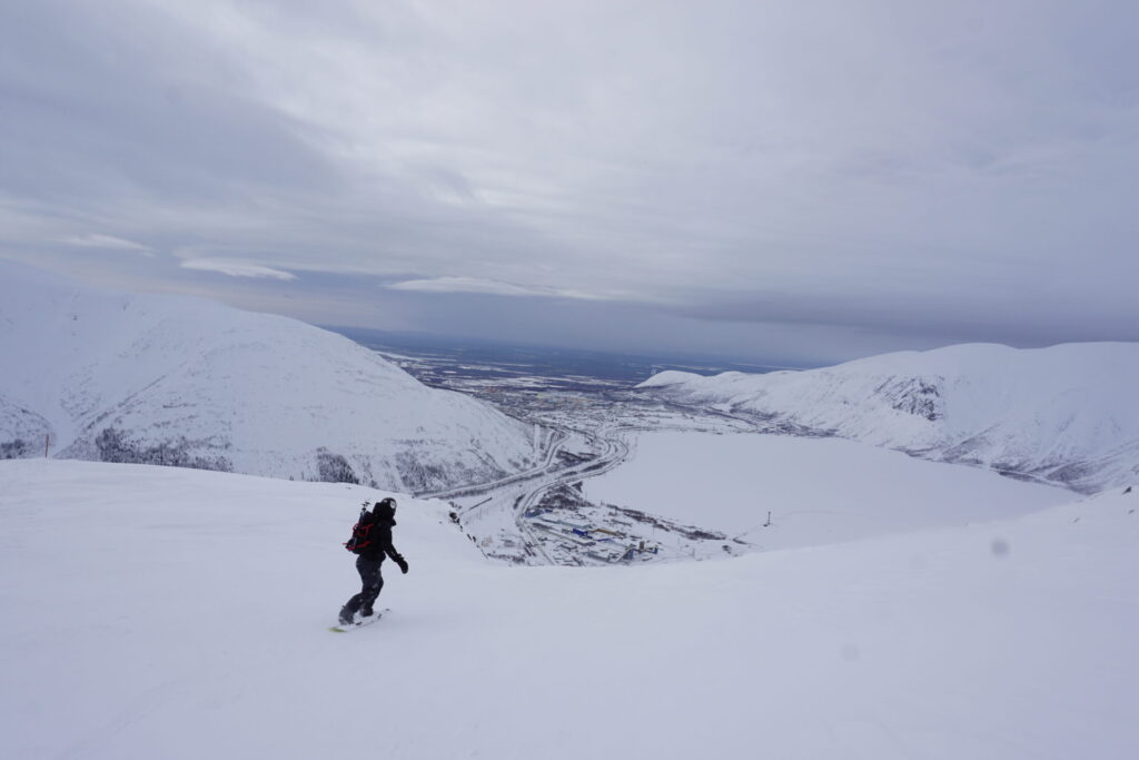 Riding down to the south chute